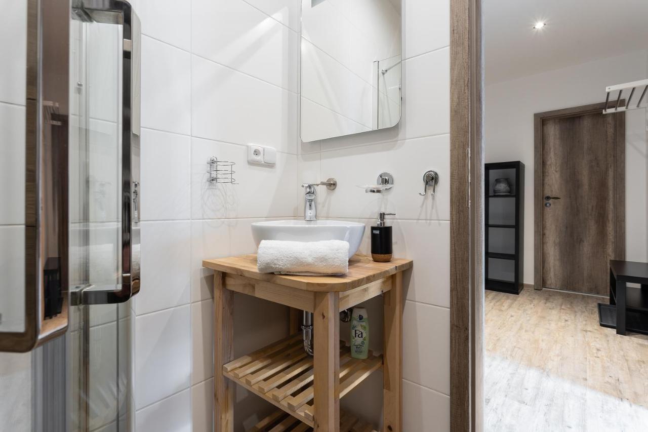 Vlevo Dole Koko Apartment By Sprava Ubytka روكيتنسي ناد جيزيرو المظهر الخارجي الصورة